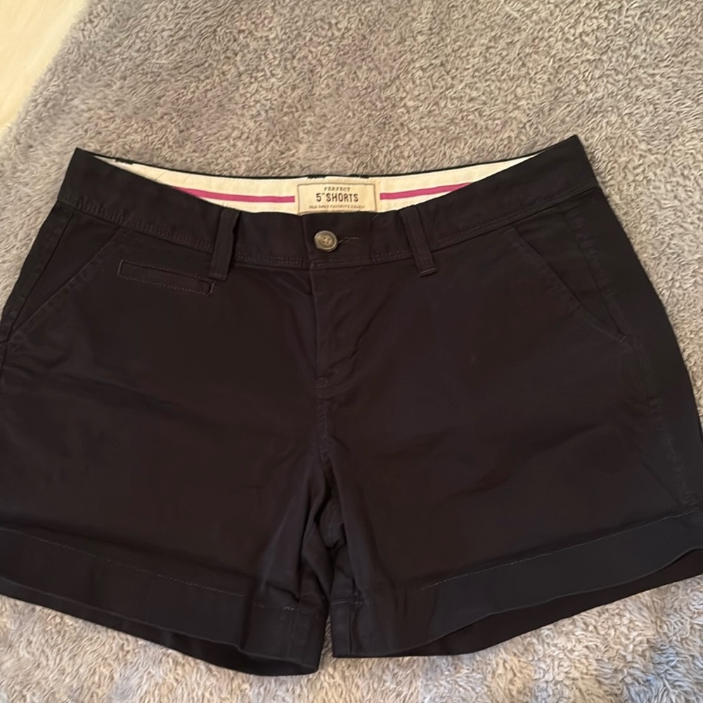 Old Navy Black Favorite Khakis Shorts Classic Style